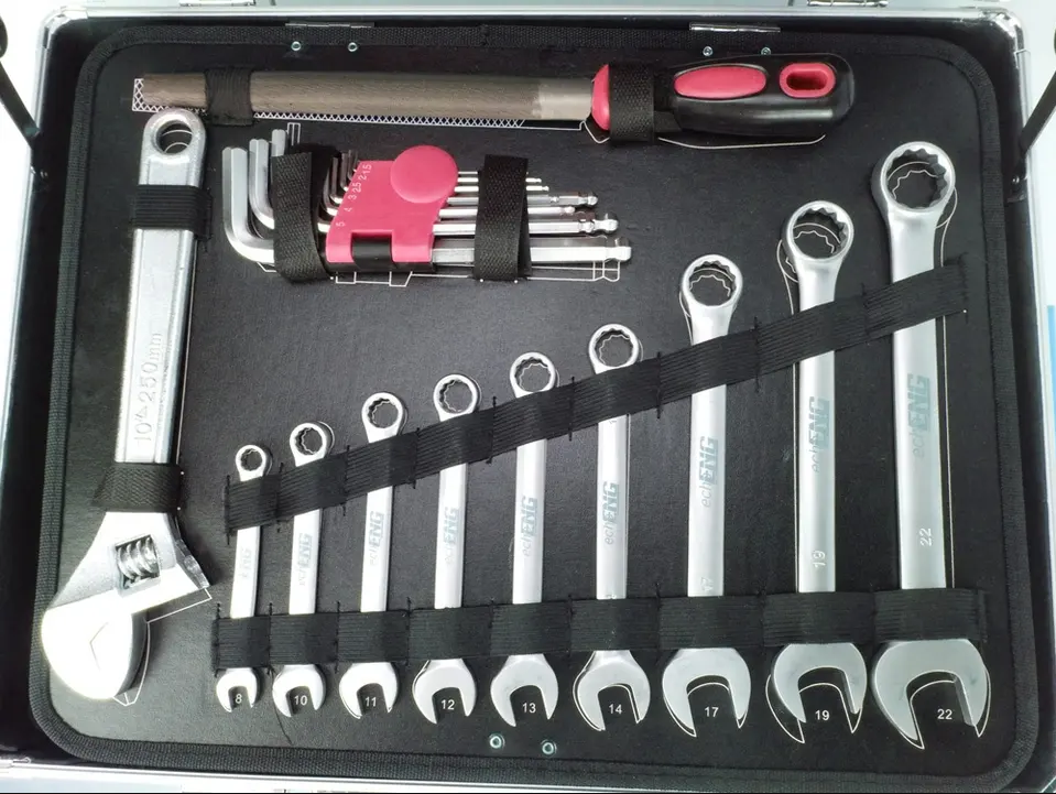 RTTOOL 127Pcs Aluminium Case Socket Wrench Tool Set Box