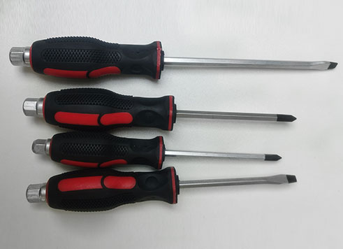 Tool matching choice: what tool, tool specification, style, quality, color